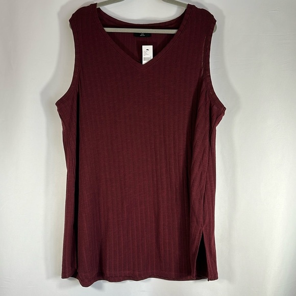 Lane Bryant Burgundy Ribbed Knit Tank Top NWT - Picture 1 of 6